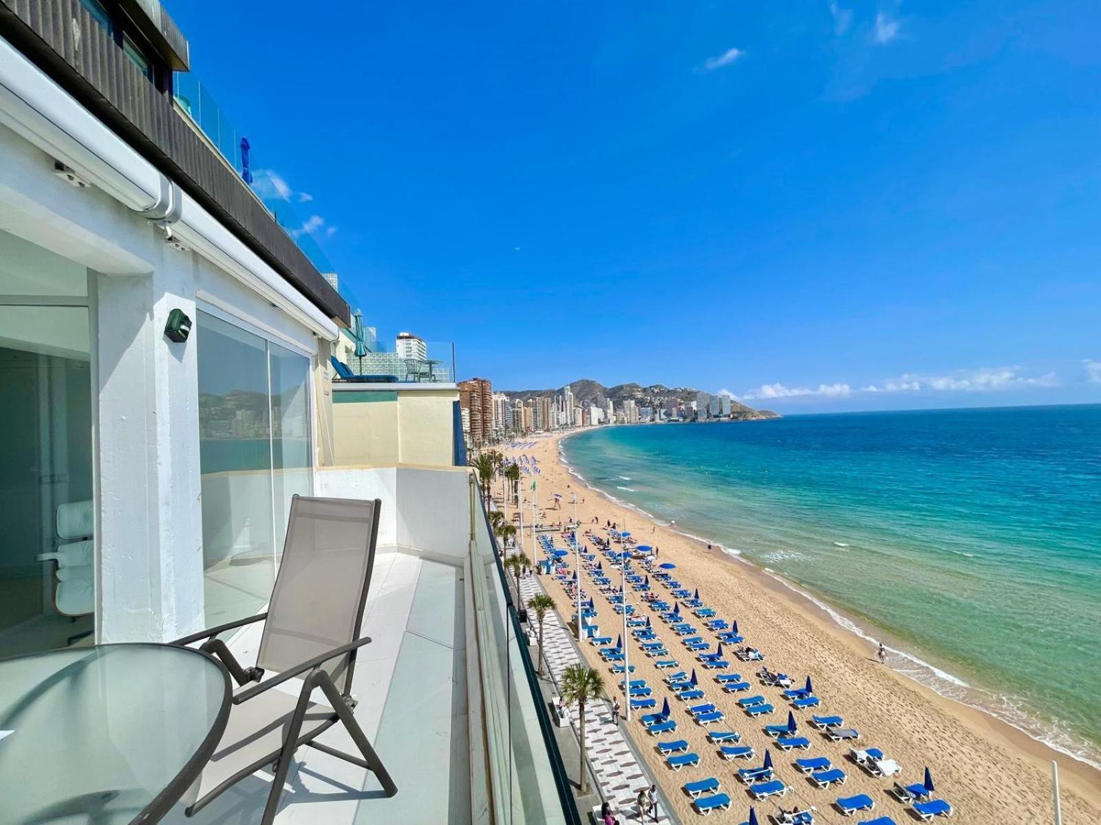 Appartement Emalco Seafront Modern
