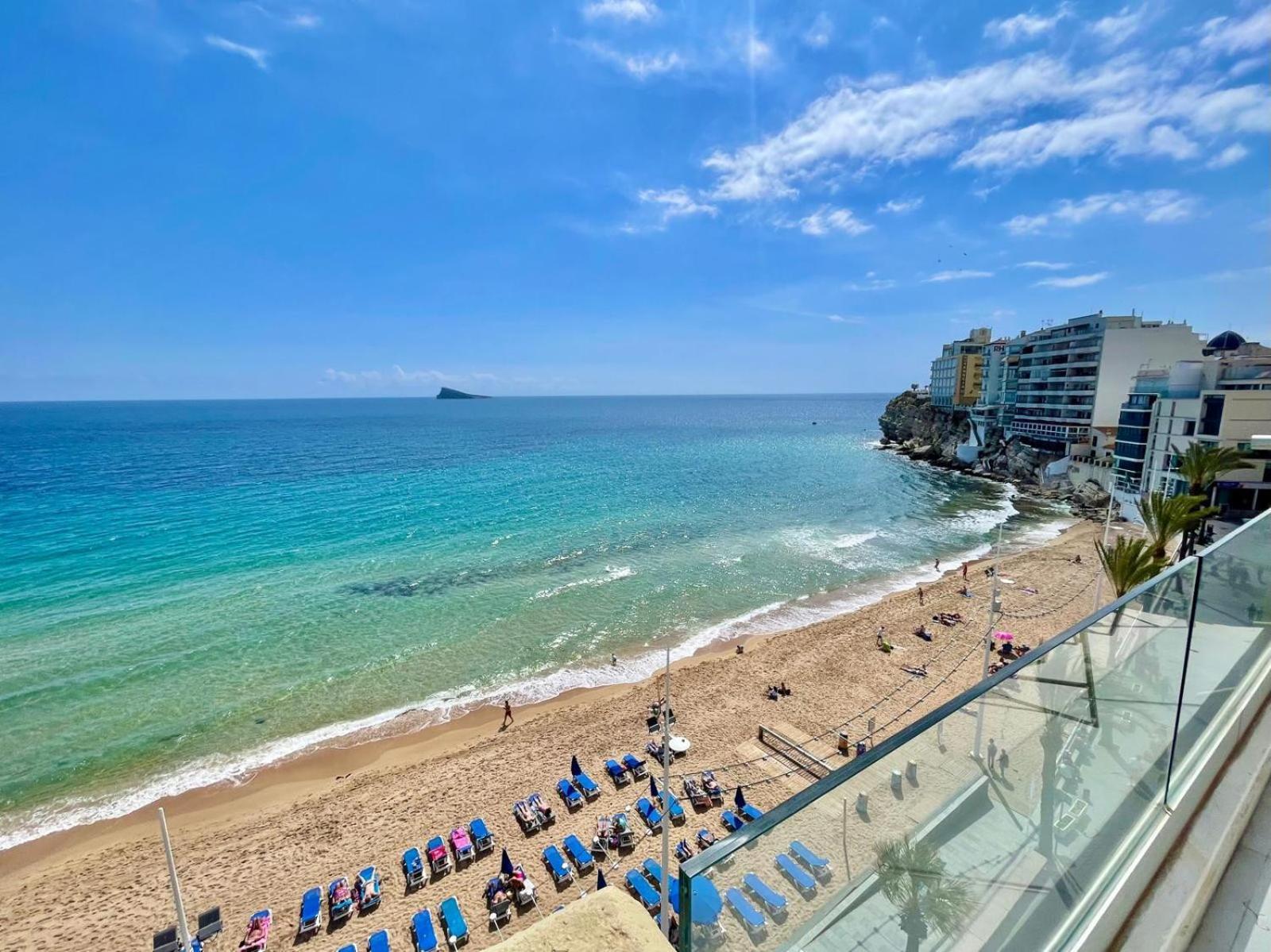 Emalco Seafront Modern Appartement *